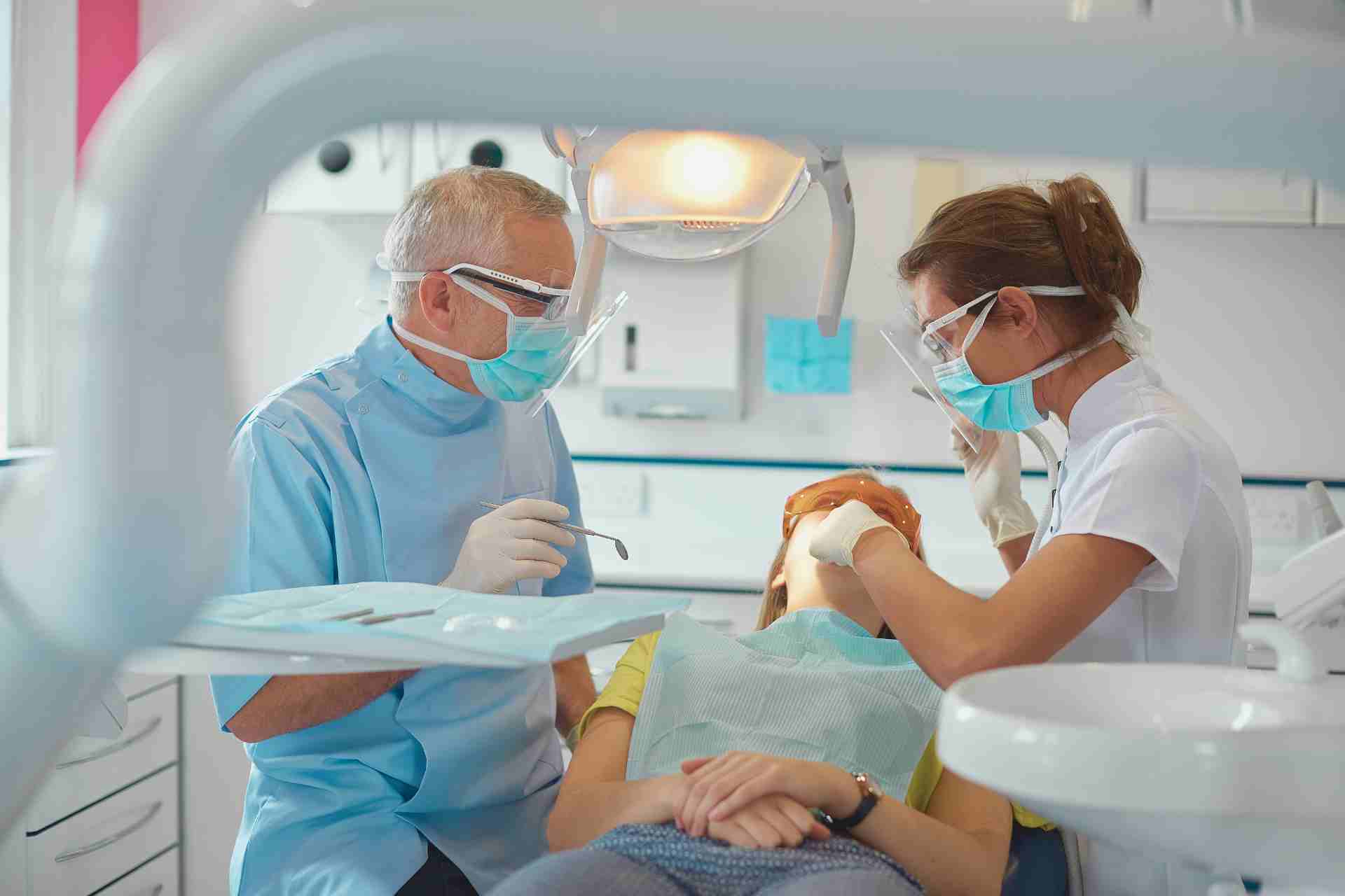 Dentist in Farmingdale, NJ